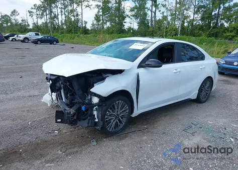 2022 Kia Forte Gt-Line z USA, uszkodzony, nr VIN 3KPF54AD7NE485031